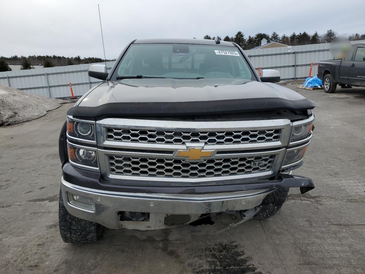 2015 Chevrolet Silverado - Image 5
