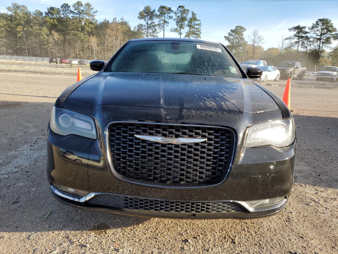 2019 Chrysler 300 - Image 5