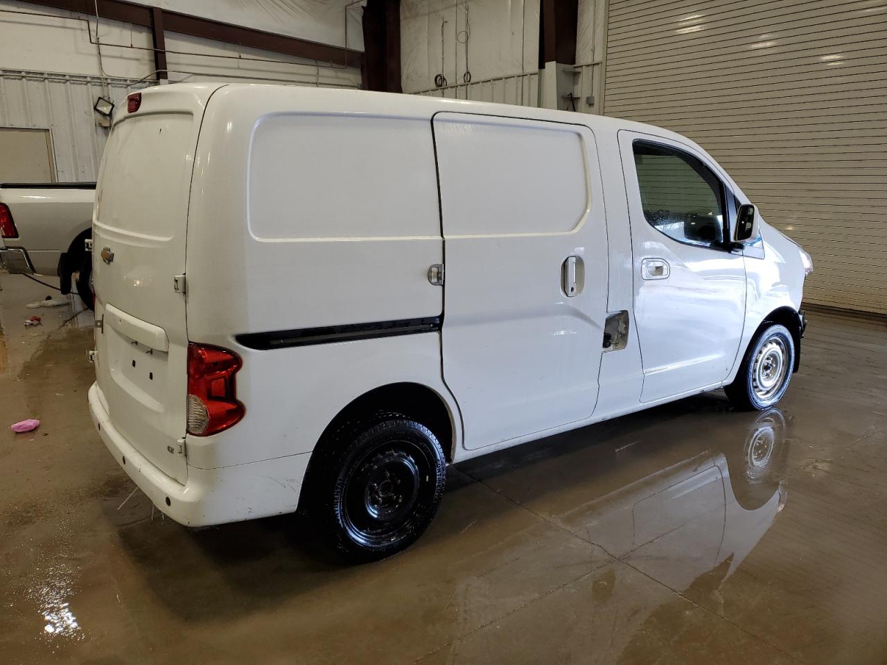 2015 Chevrolet Express - Image 3
