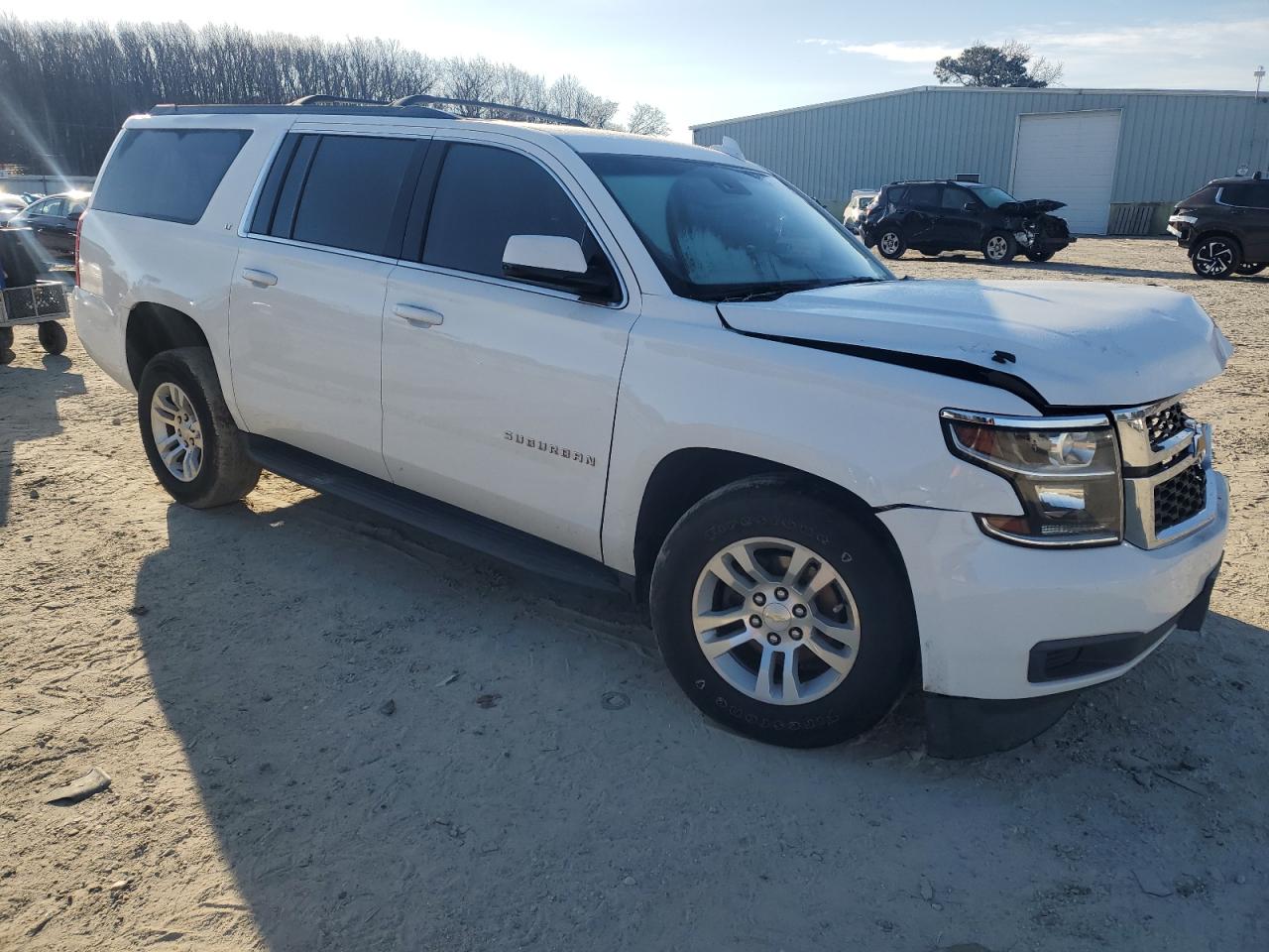 2018 Chevrolet Suburban - Image 4