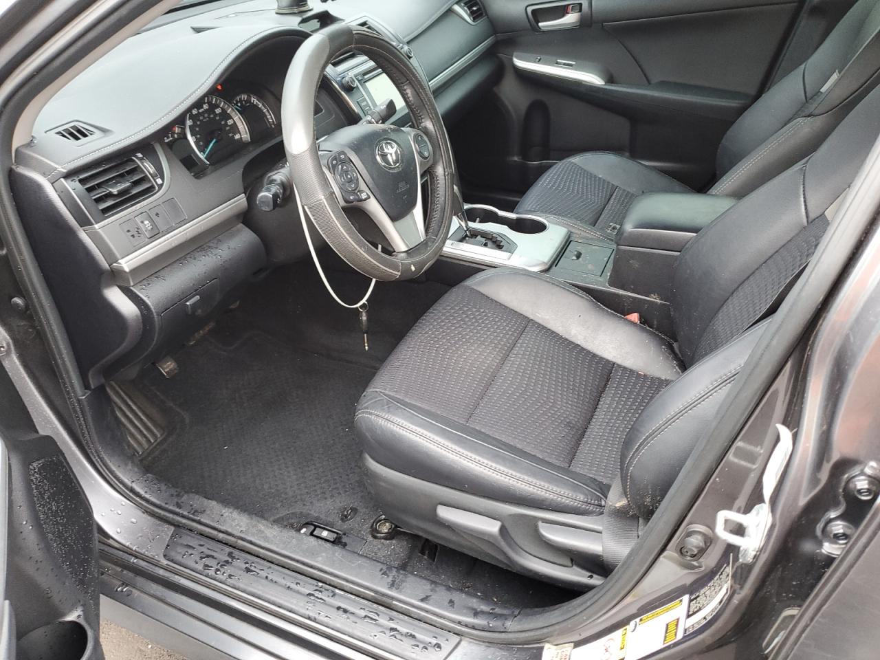 2013 Toyota Camry - Image 7