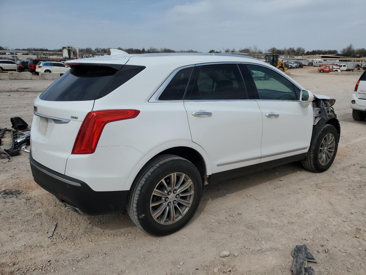 2019 Cadillac XT5 - Image 3