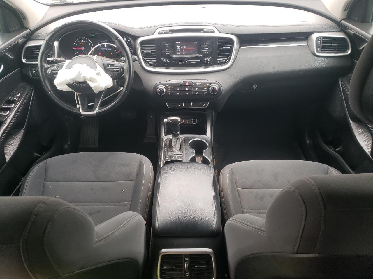 2016 Kia Sorento - Image 8