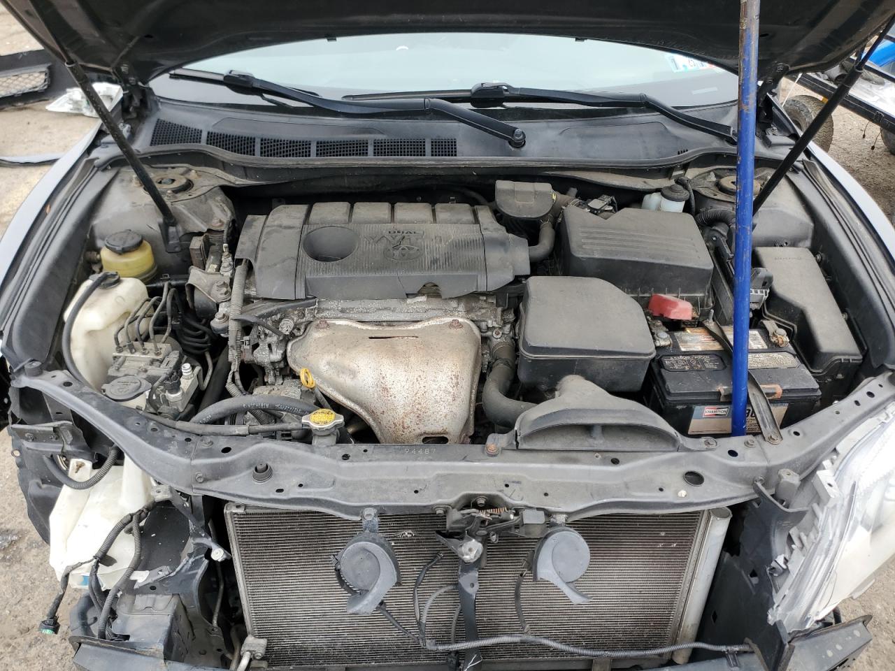 2011 Toyota Camry - Image 11