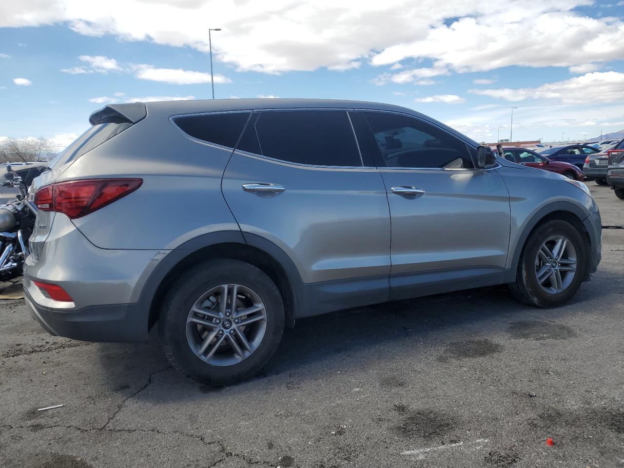 2017 Hyundai Santa Fe - Image 3