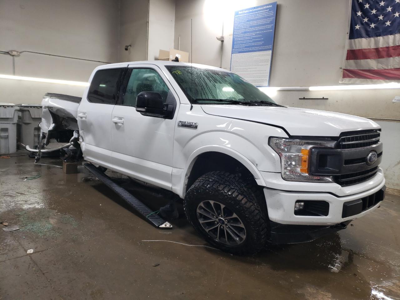 2019 Ford F-150 - Image 4