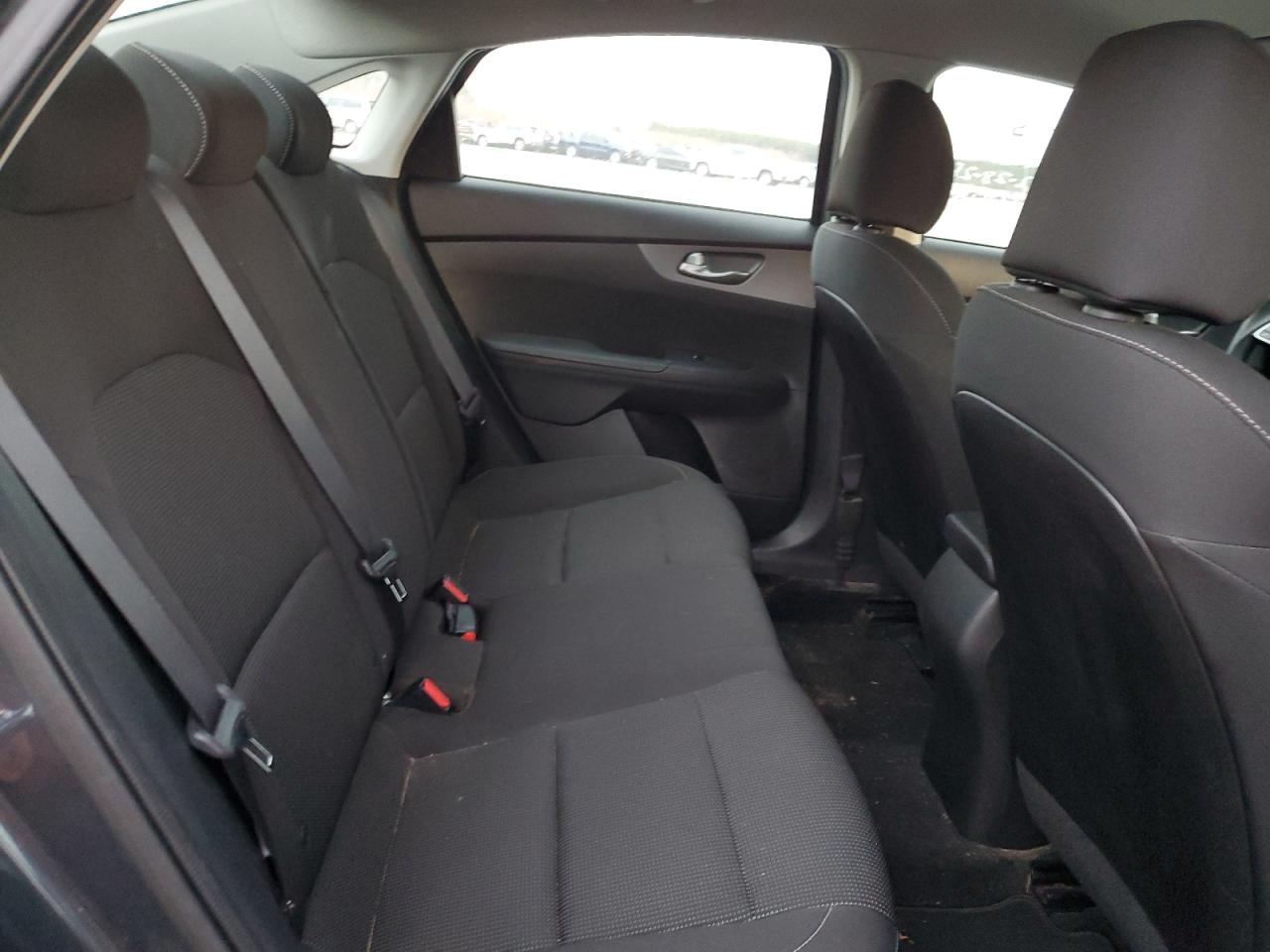 2020 Kia Forte - Image 10