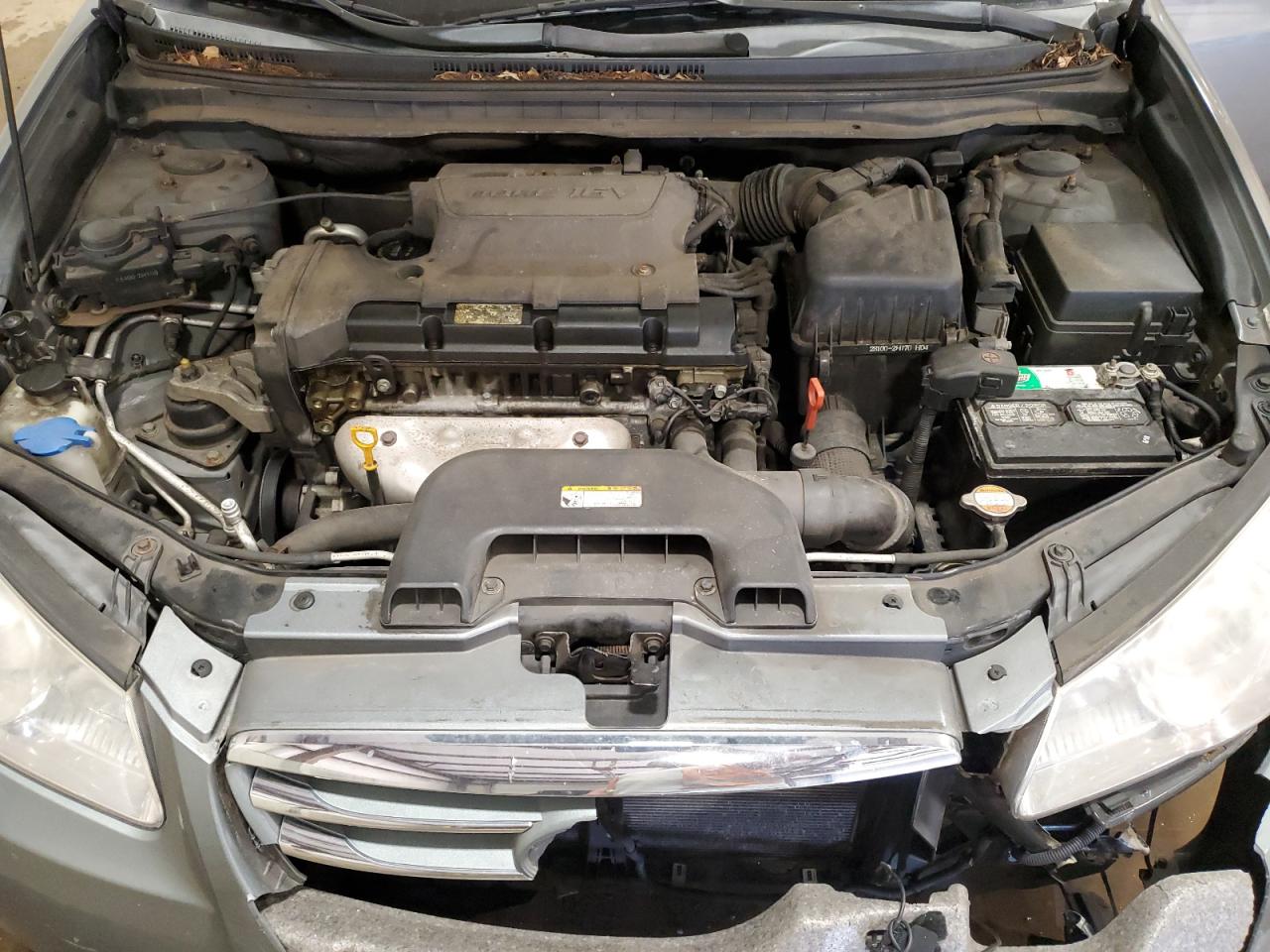 2010 Hyundai Elantra - Image 11