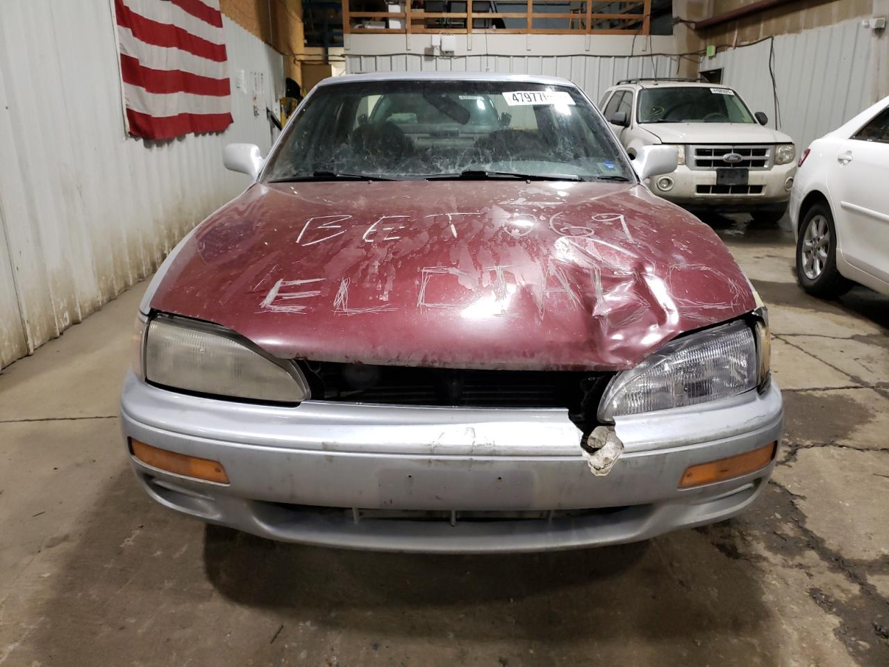 1995 Toyota Camry - Image 5