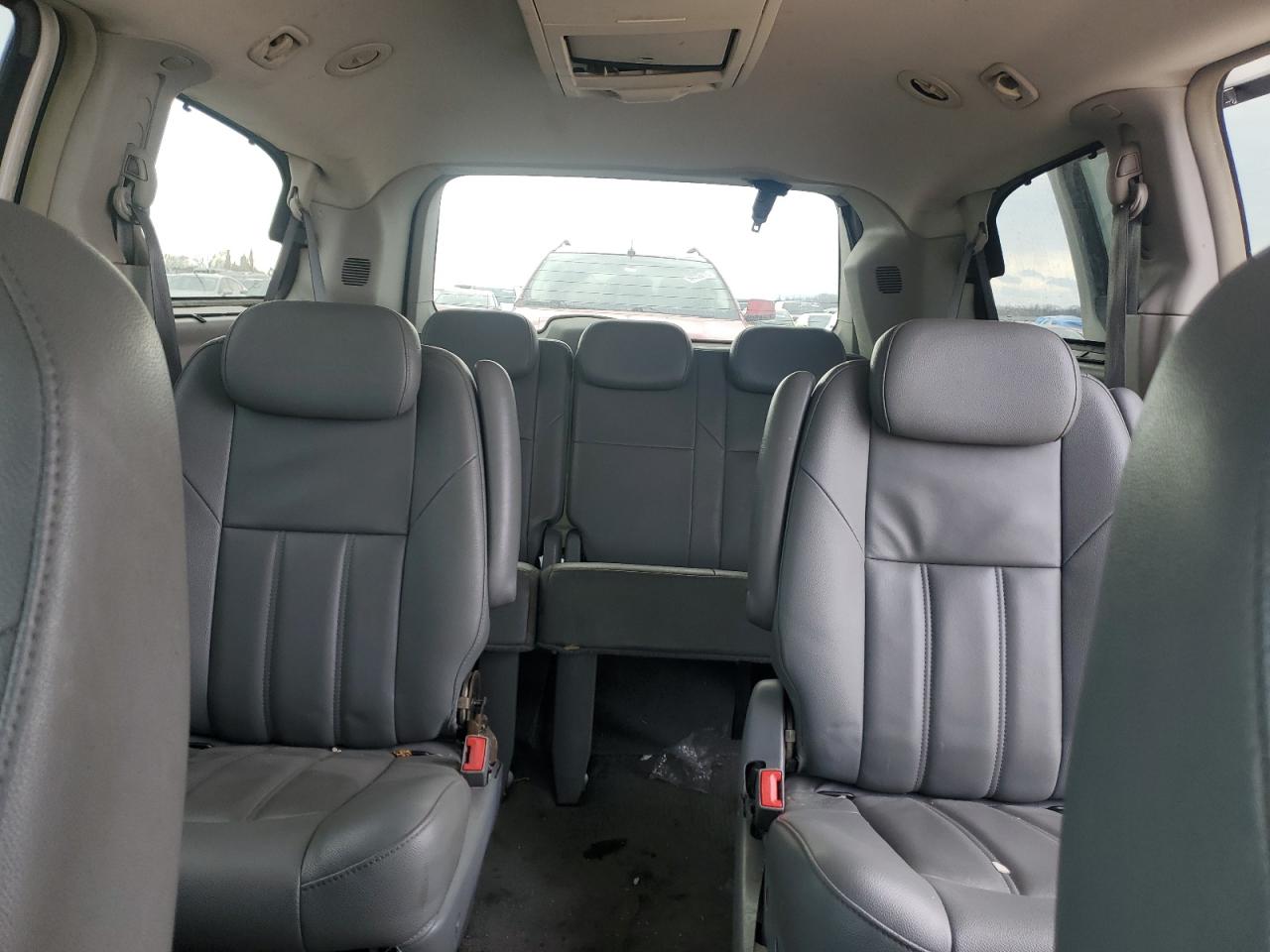 2008 Chrysler Town & Country Touring VIN: 2A8HR54P18R763359 Lot: 71782165