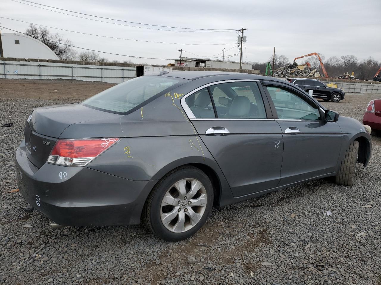 2009 Honda Accord - Image 3