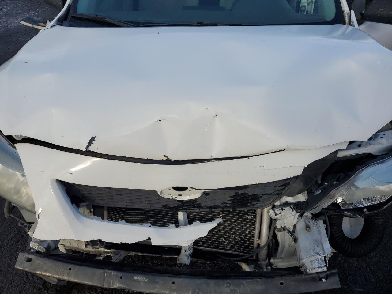 2010 Toyota Corolla - Image 11