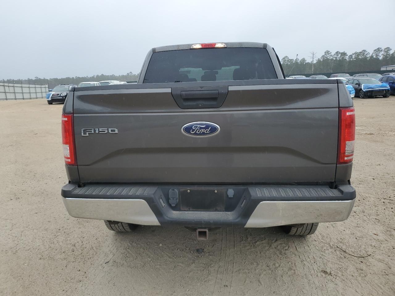2015 Ford F-150 - Image 6