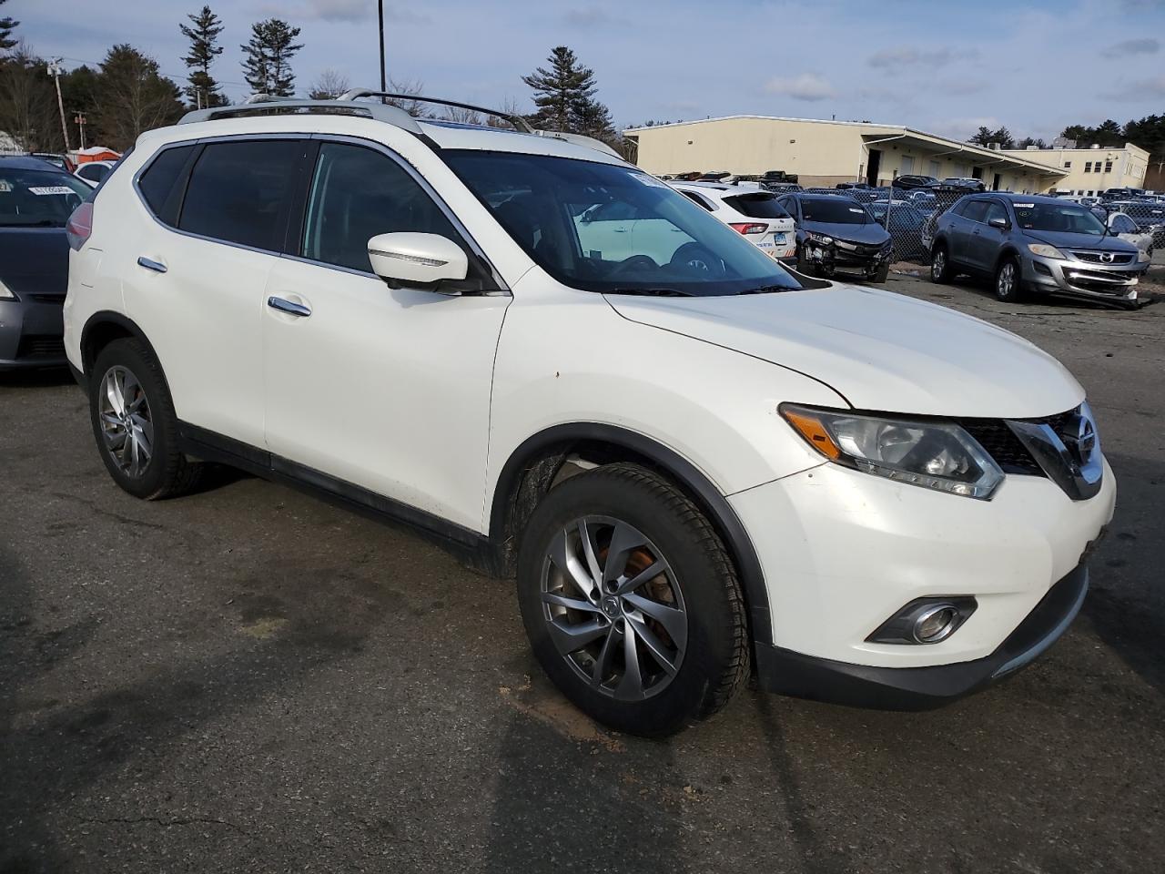 2014 Nissan Rogue - Image 4
