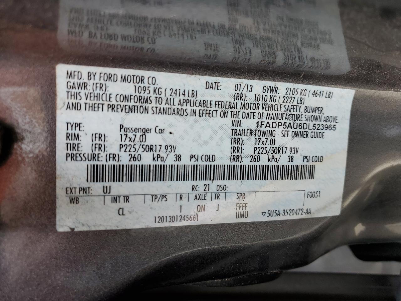 2013 Ford C-MAX - Image 13