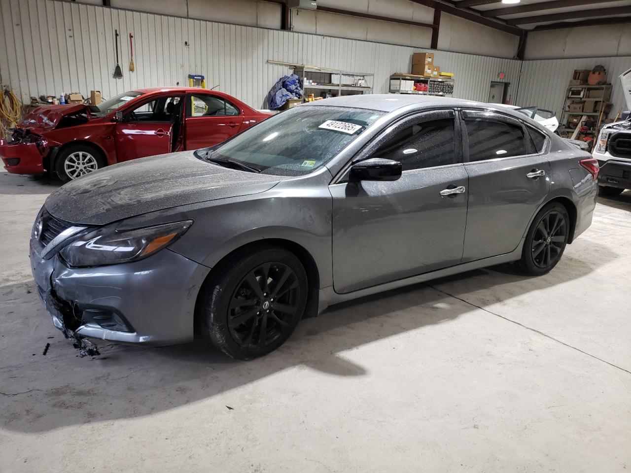 2017 Nissan Altima 2.5 for Sale in Chambersburg, PA - Burn