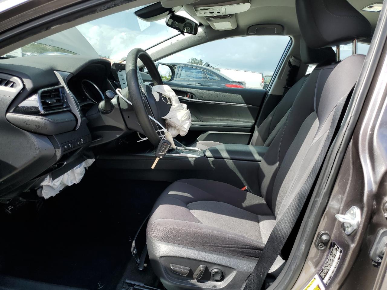 2021 Toyota Camry - Image 7