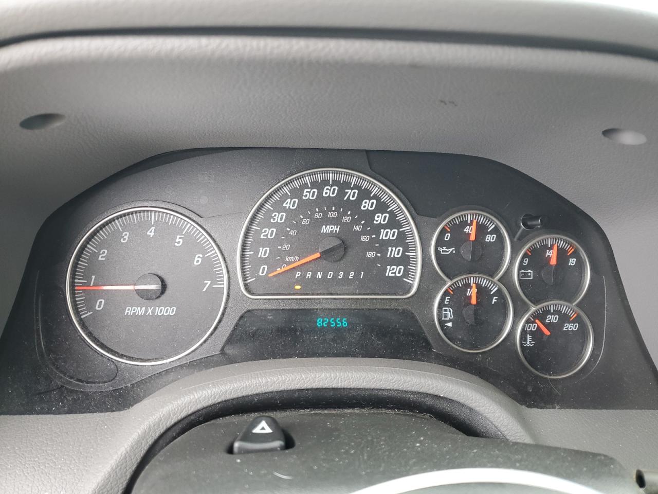 2007 GMC Envoy - Image 9