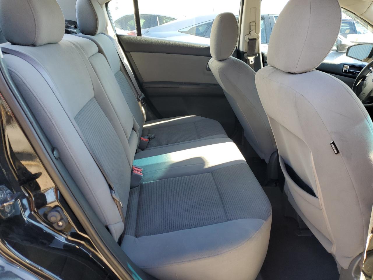 2012 Nissan Sentra - Image 10