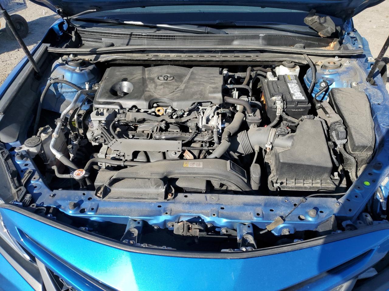 2020 Toyota Camry - Image 11