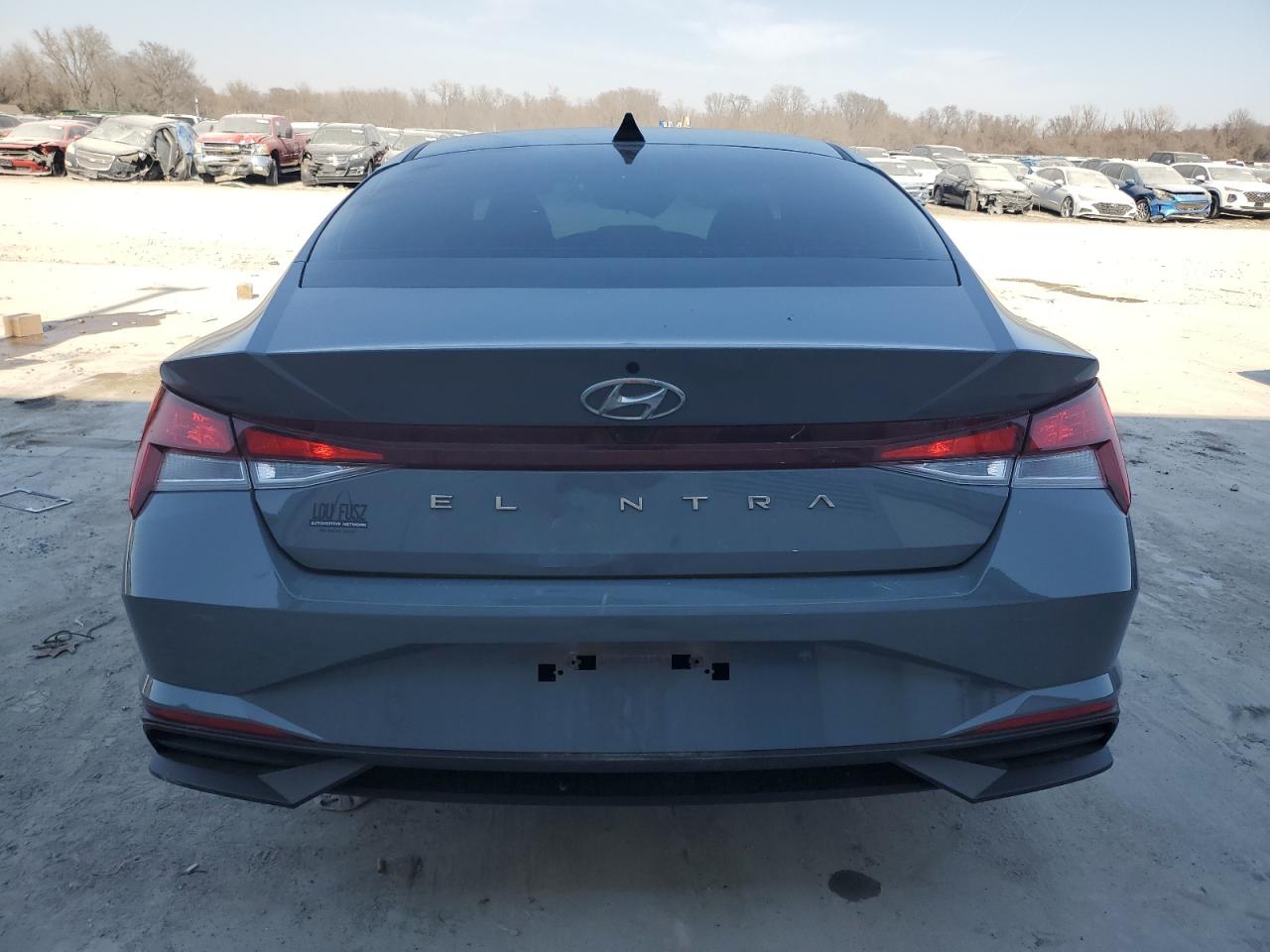 2021 Hyundai Elantra - Image 6