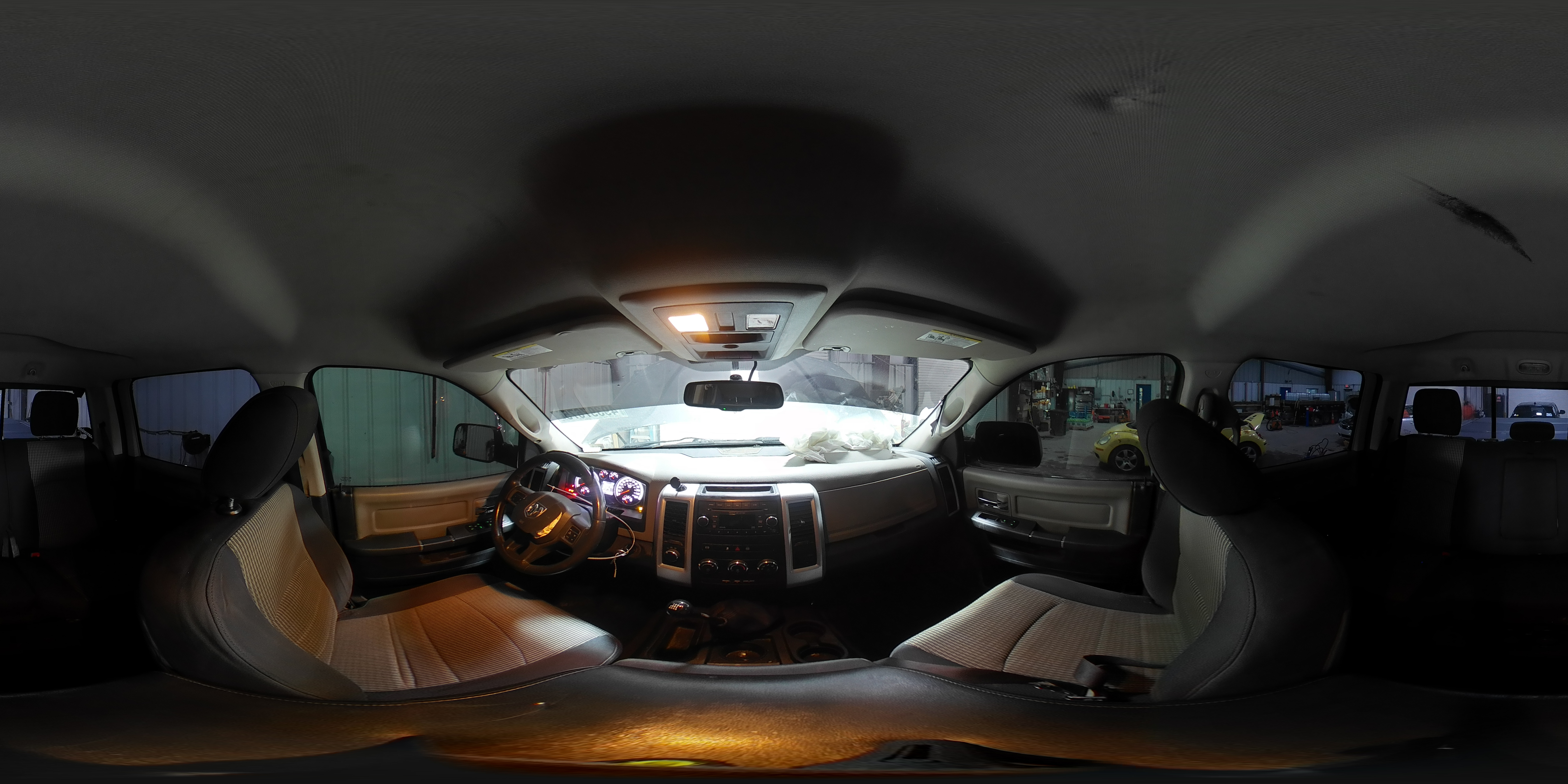 2012 Dodge RAM - Image 15