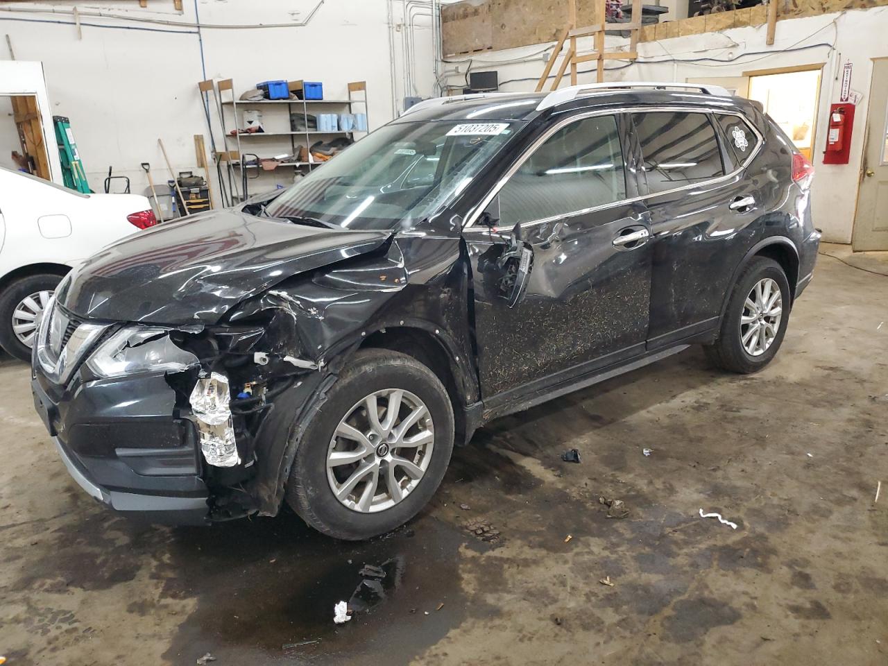 2017 Nissan Rogue Sv for Sale in Ham Lake, MN - Front End