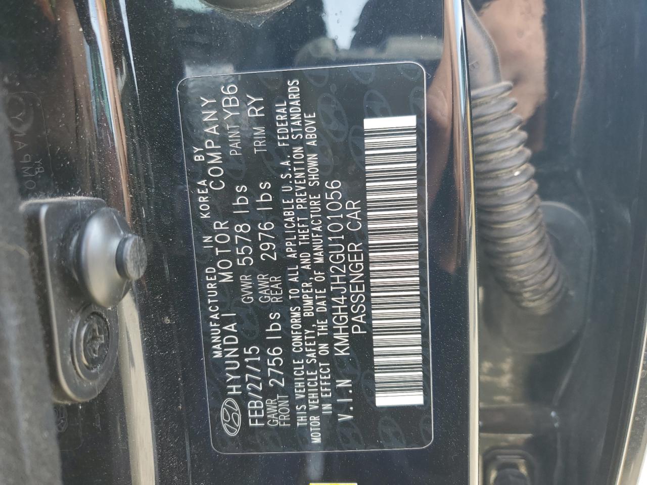 2016 Hyundai Equus - Image 12