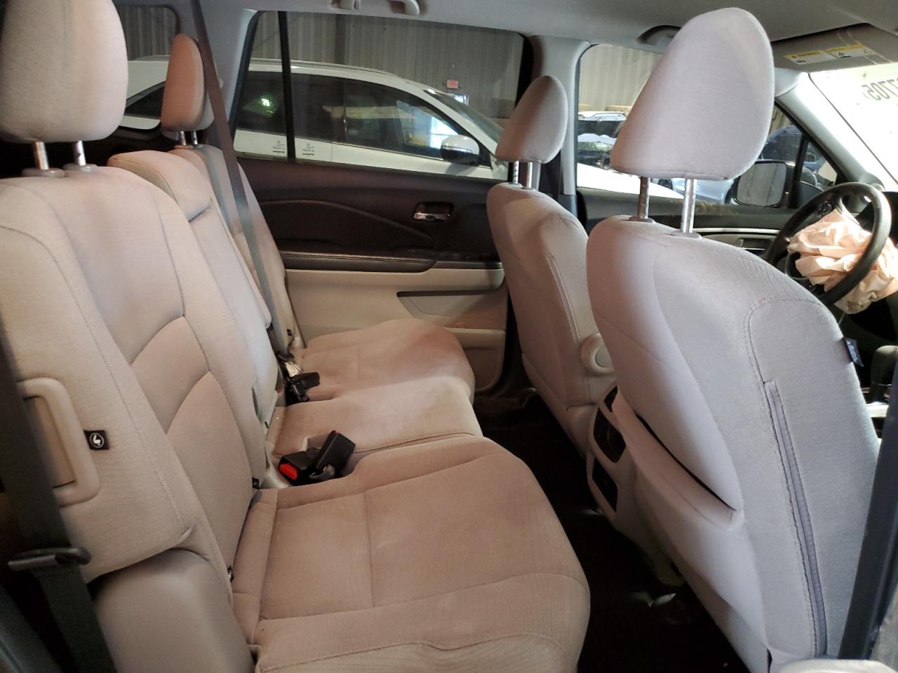 2017 Honda Pilot - Image 11