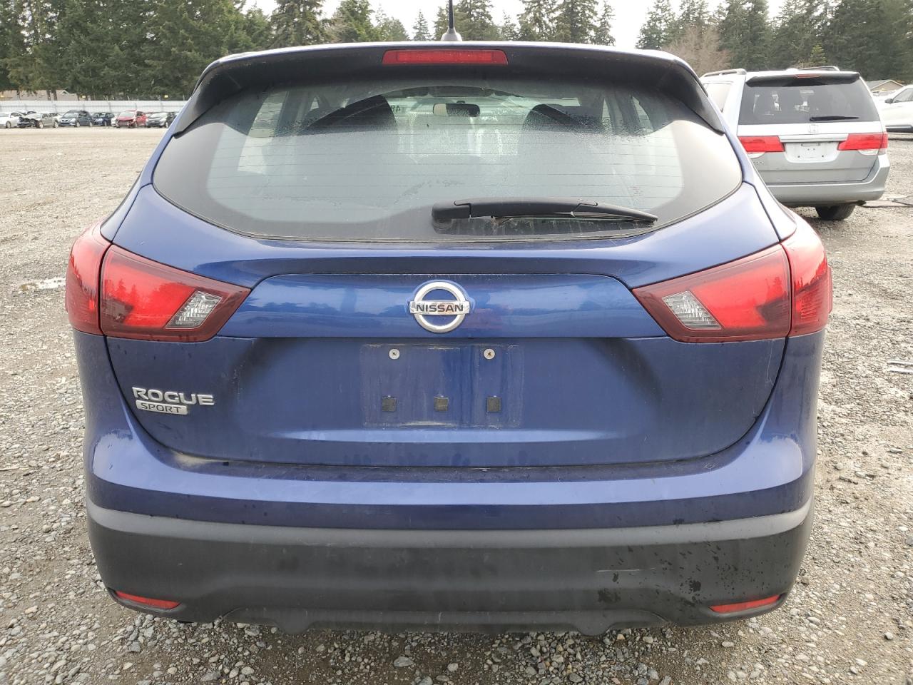 2018 Nissan Rogue - Image 6