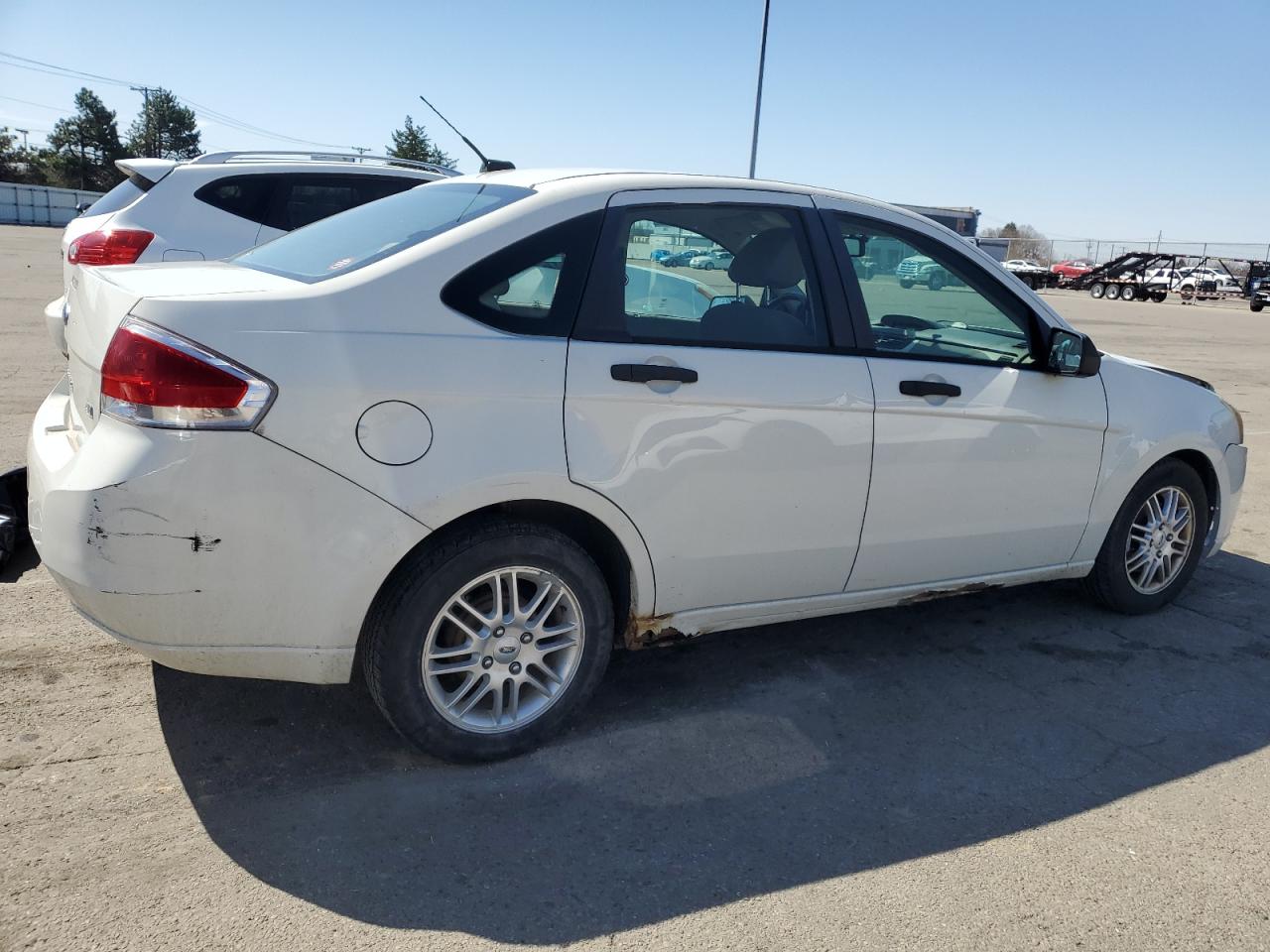 2009 Ford Focus - Image 3