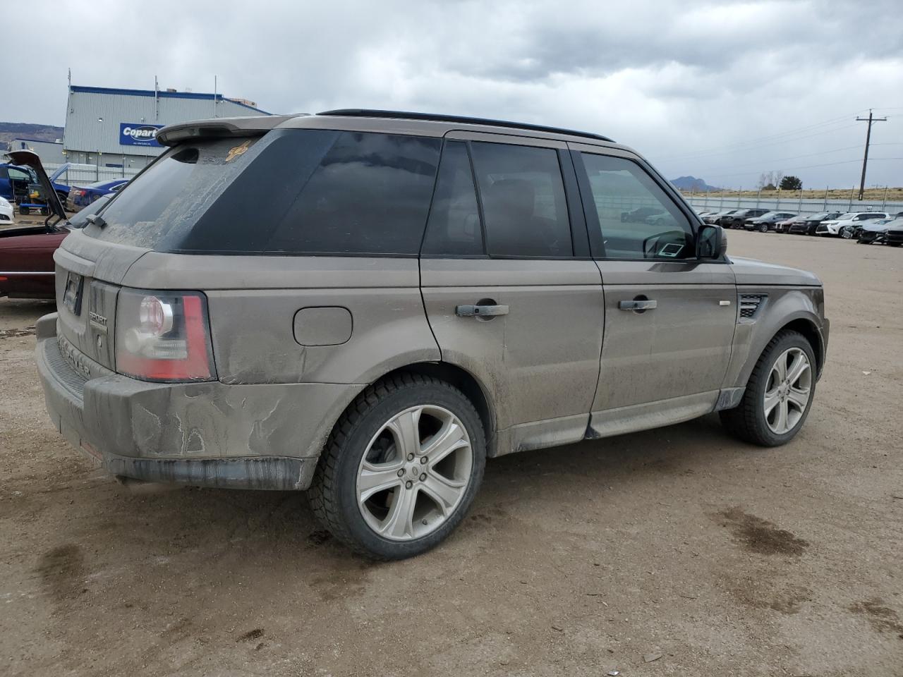 2011 Land Rover Range Rover - Image 3