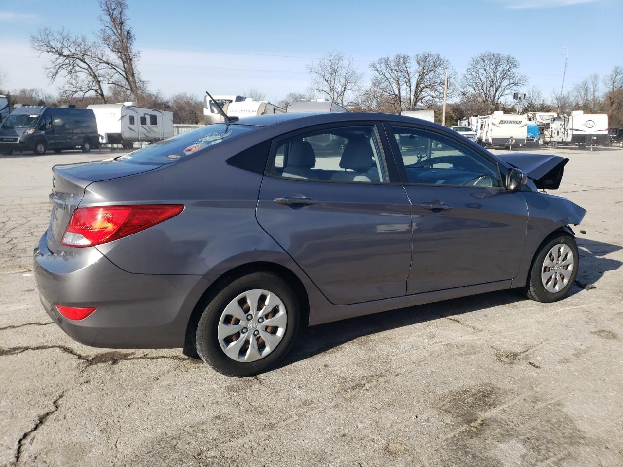 2015 Hyundai Accent - Image 3