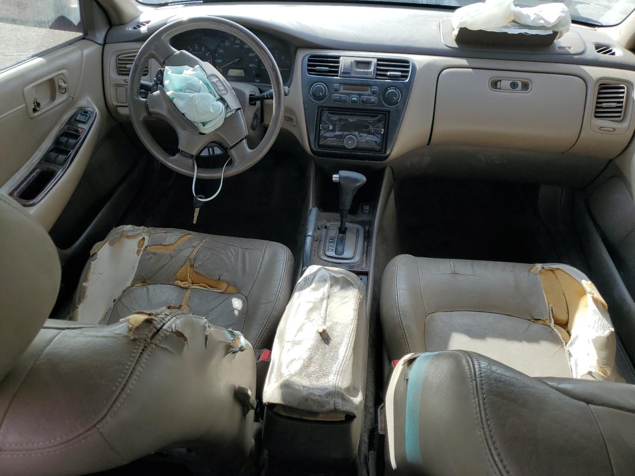 2001 Honda Accord - Image 8