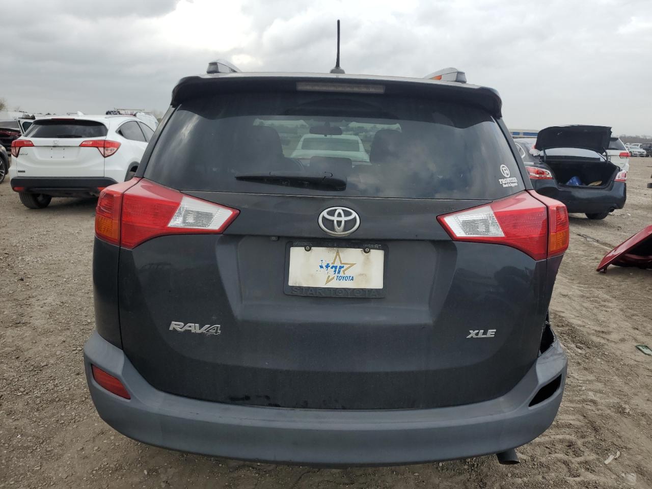 2014 Toyota RAV 4 - Image 6