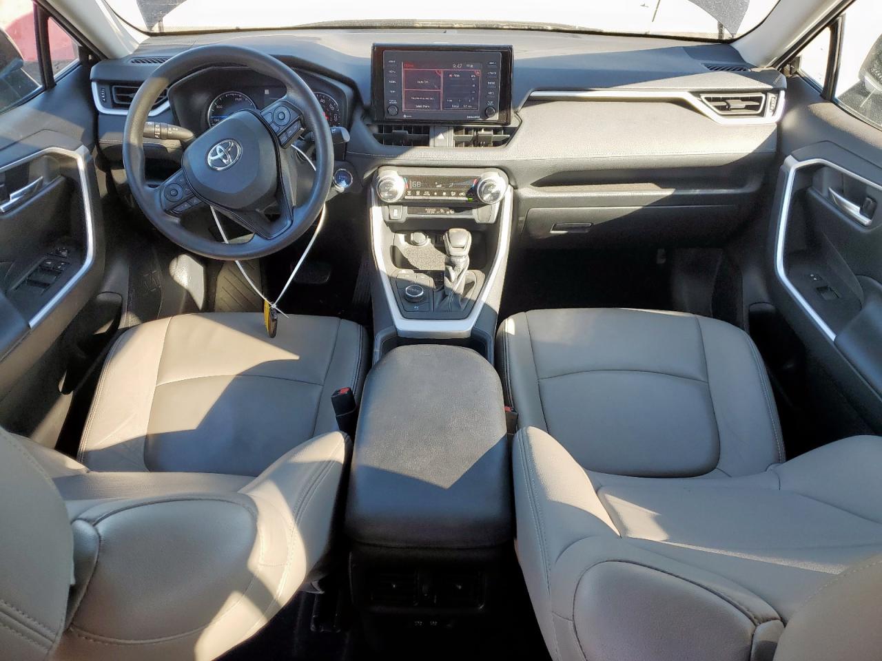 2020 Toyota Rav4 Xle VIN: 2T3RWRFV8LW082203 Lot: 47774735