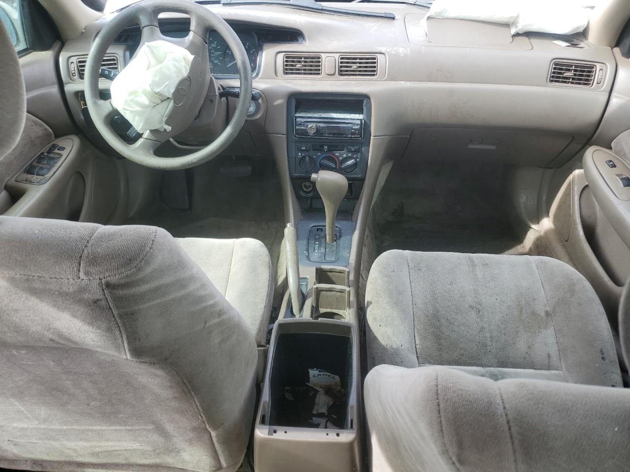 1999 Toyota Camry - Image 8