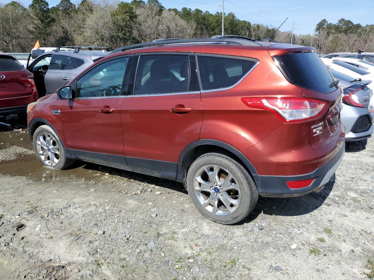2014 Ford Escape - Image 2