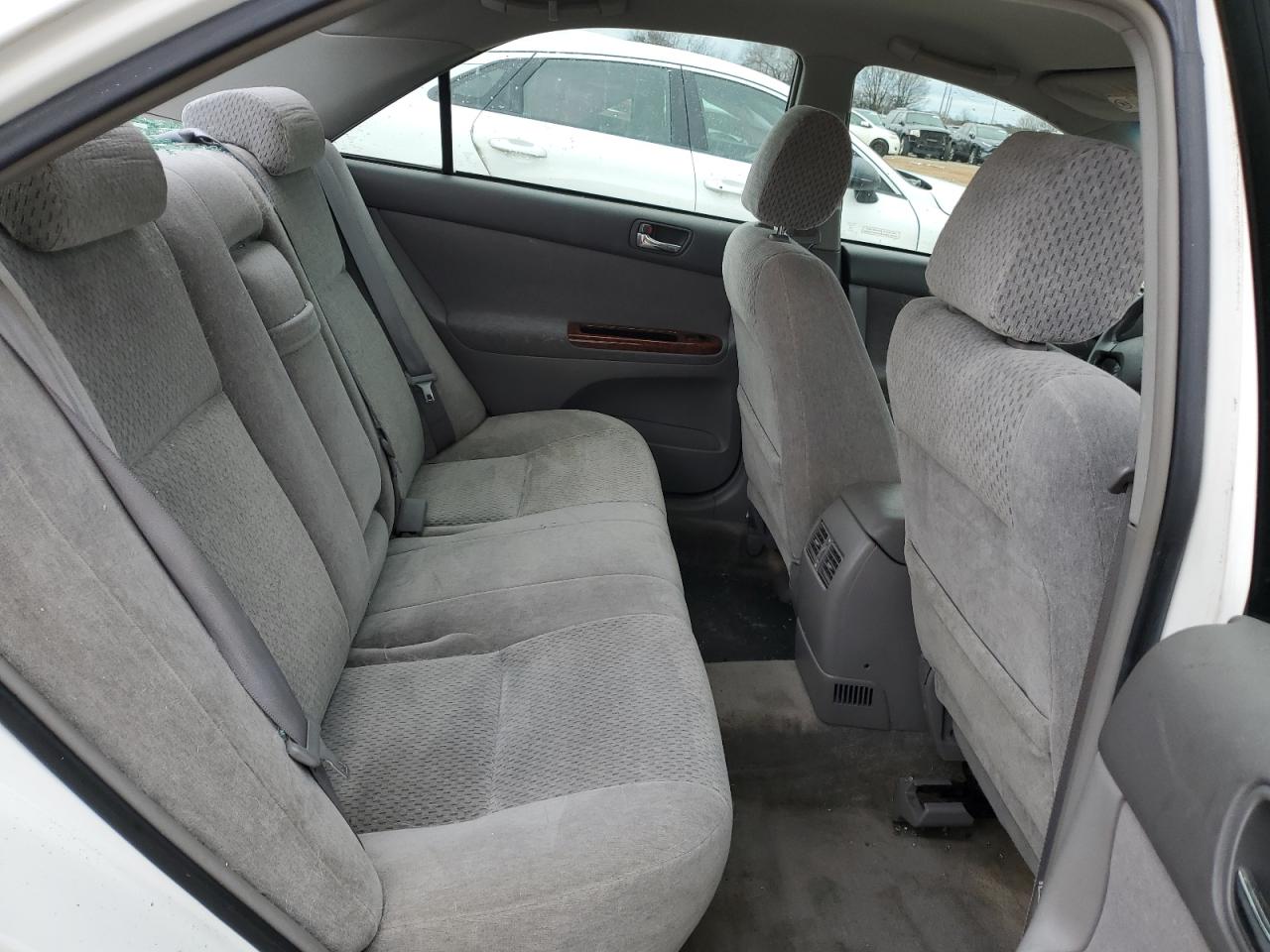 2003 Toyota Camry - Image 10