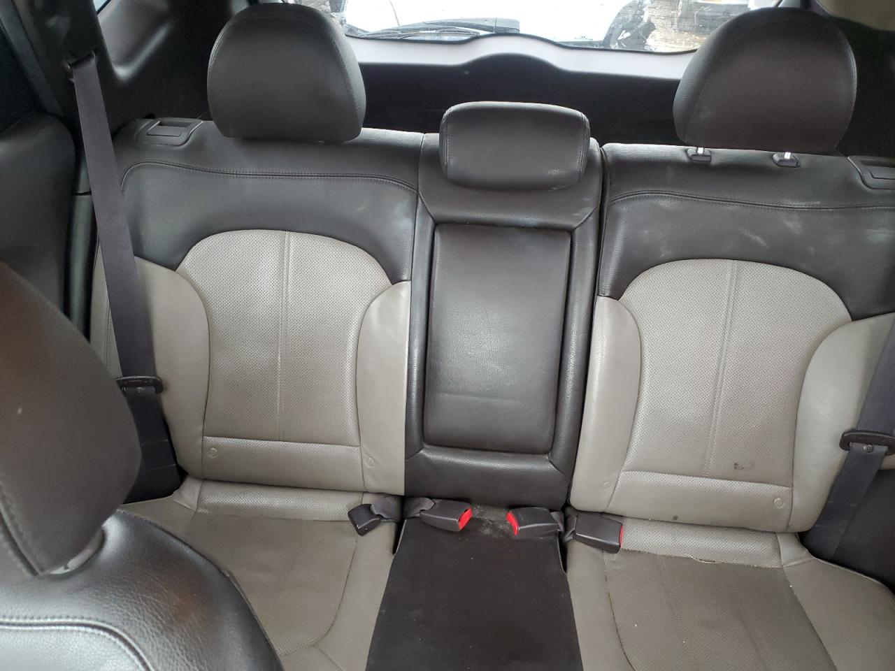 2013 Hyundai Tucson - Image 10