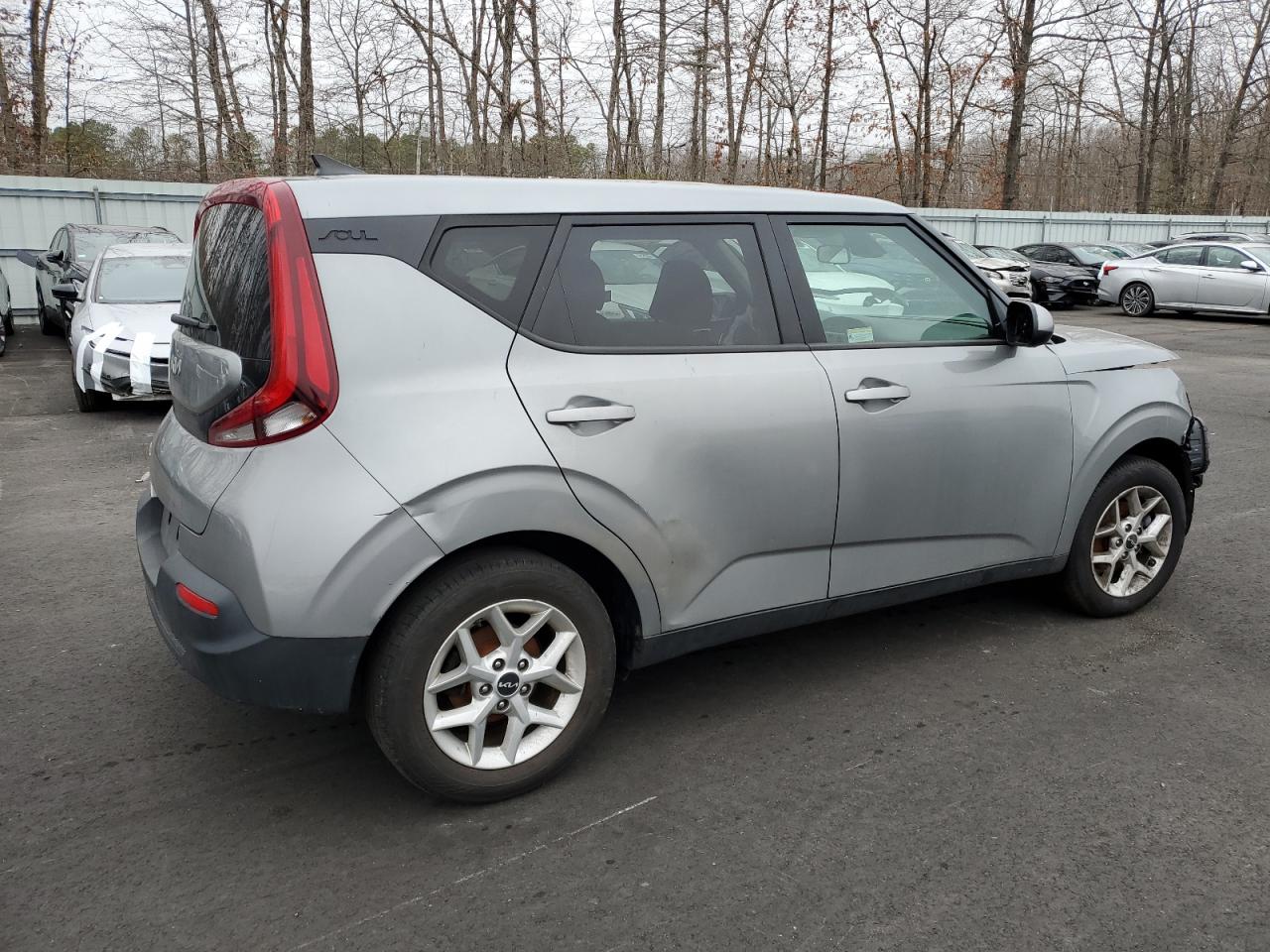 2022 Kia Soul - Image 3