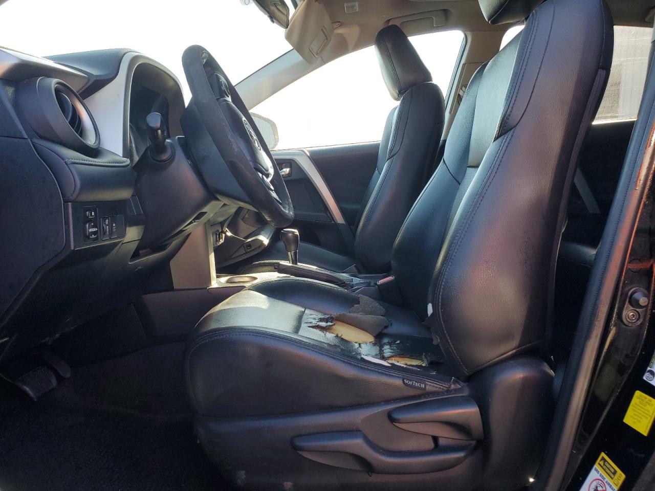 2014 Toyota RAV 4 - Image 7