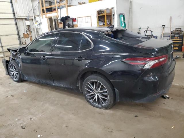 TOYOTA CAMRY 2021 Черный