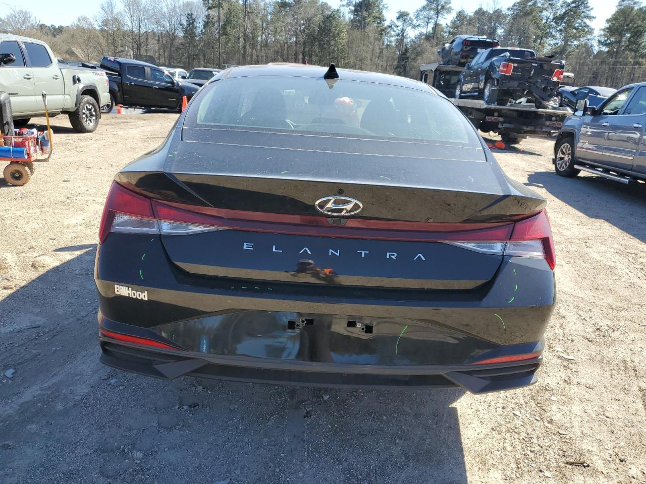 2021 Hyundai Elantra - Image 6