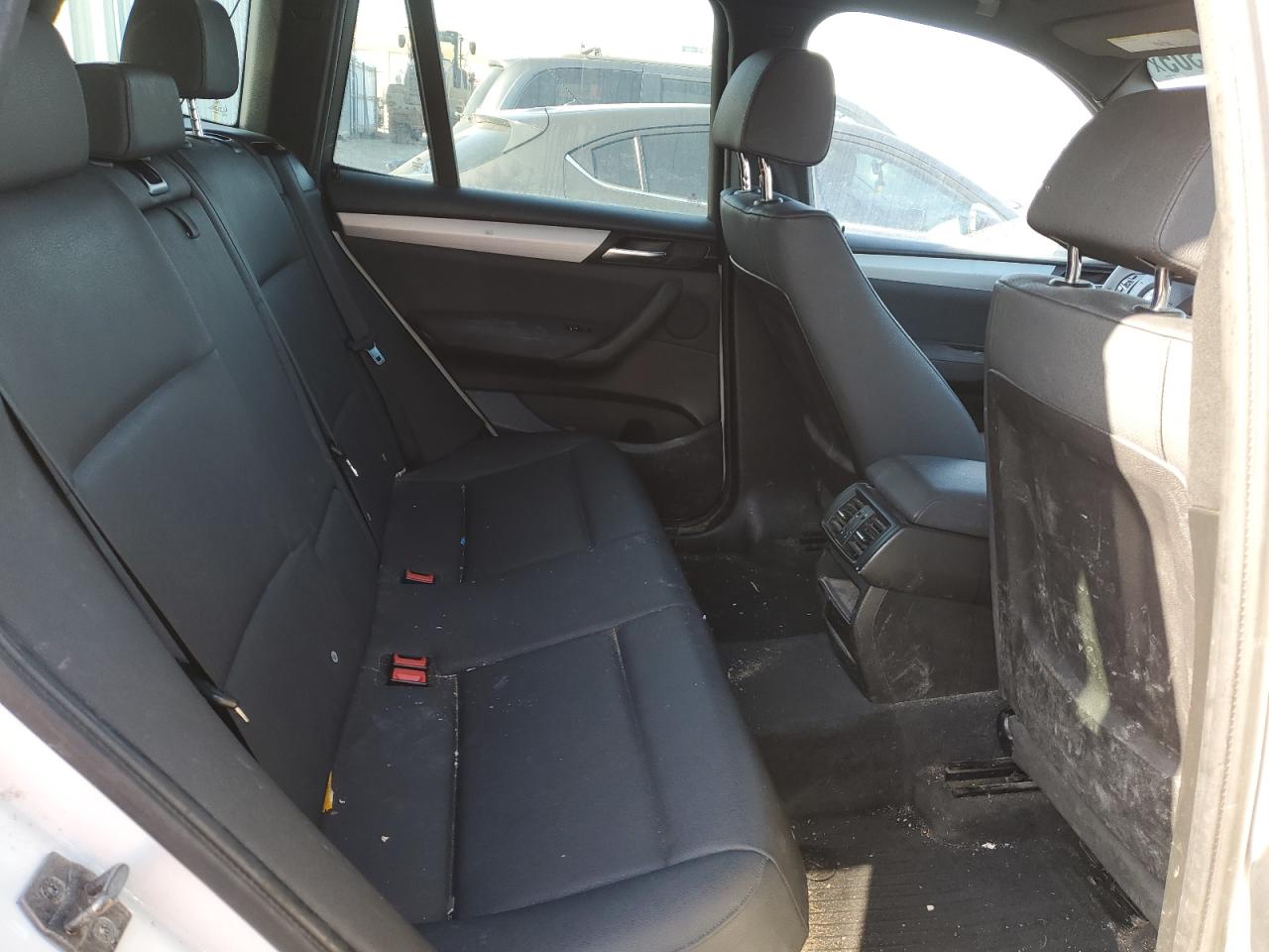 2015 BMW X3 - Image 11