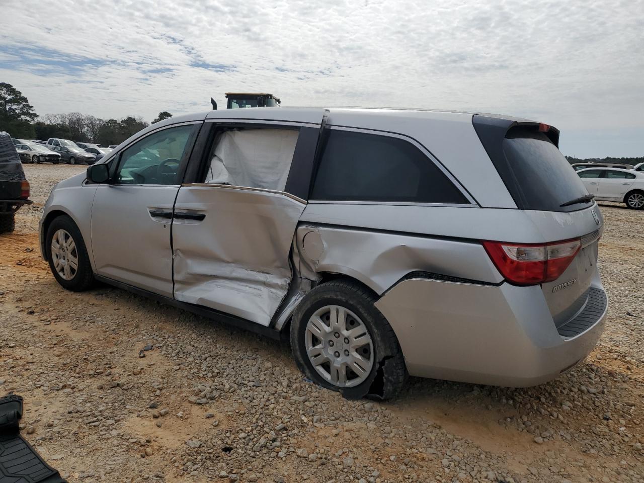 2013 Honda Odyssey - Image 2