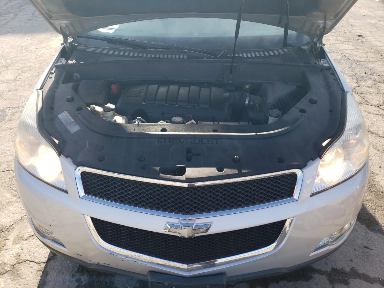 2012 Chevrolet Traverse - Image 13