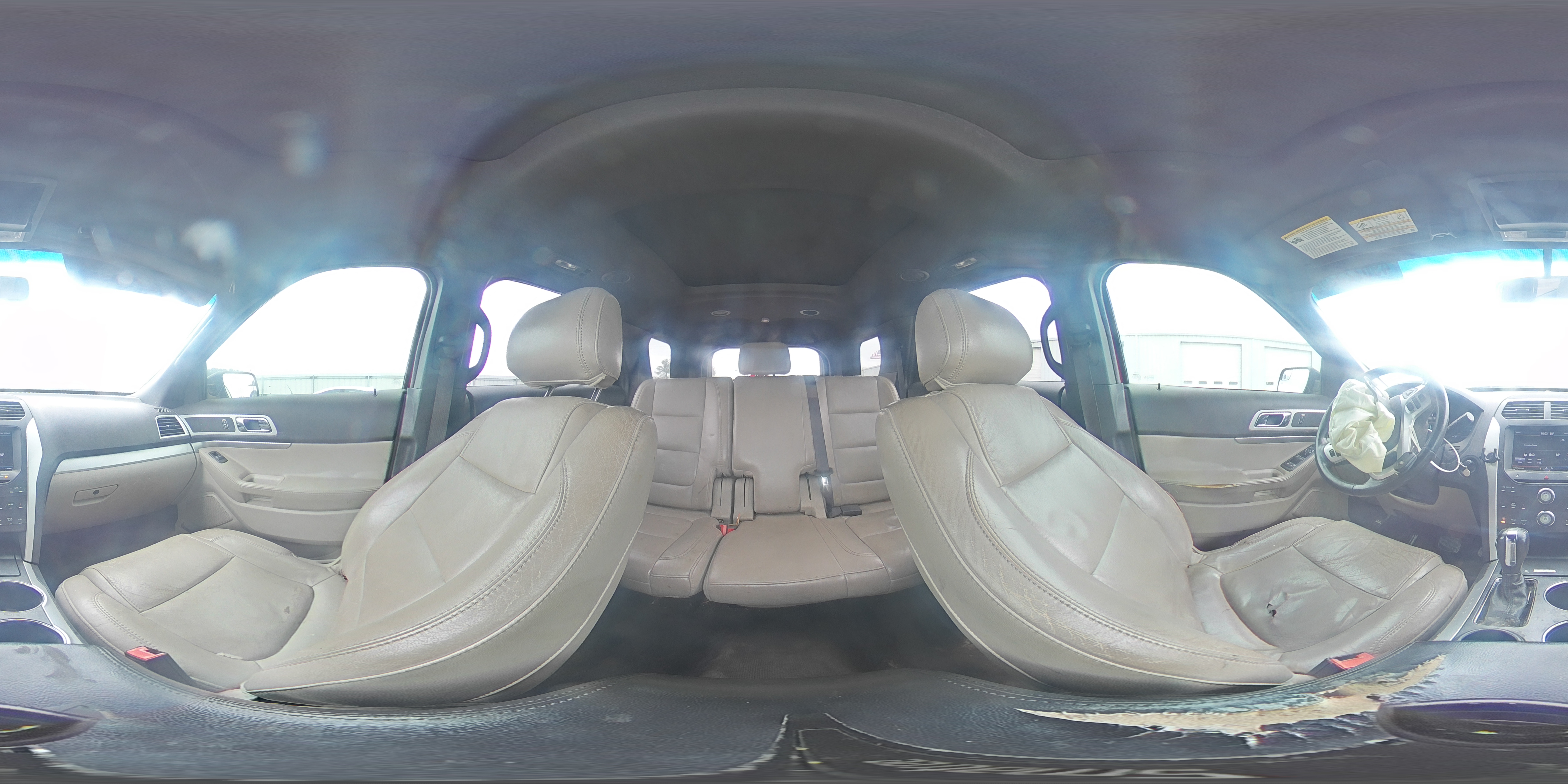 2013 Ford Explorer - Image 15