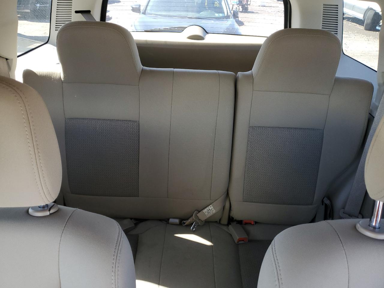 2010 Jeep Liberty (Patriot) - Image 10