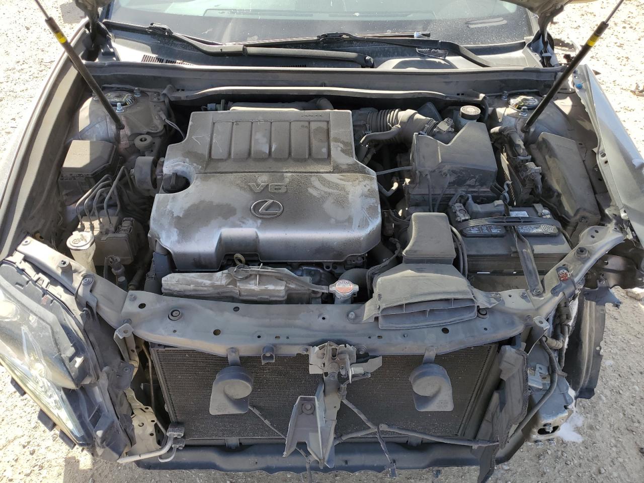 2016 Lexus ES - Image 11
